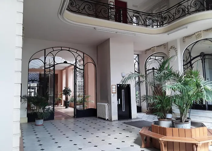 Le Sarciron 152 Апартаменты *